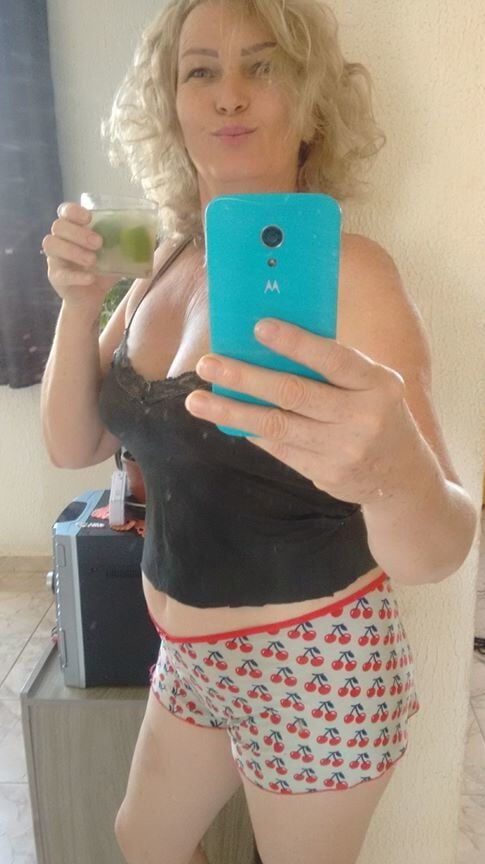 MILF IVONE