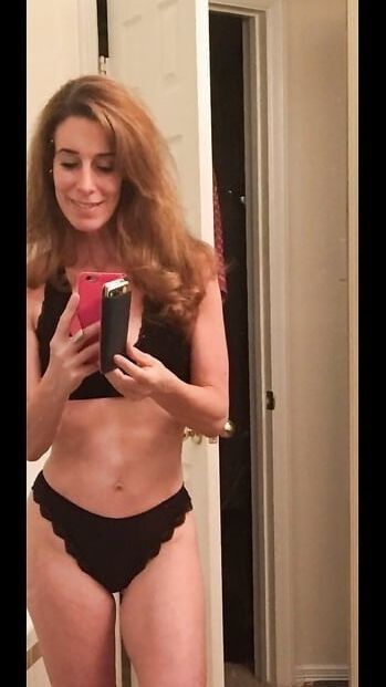 Exposed - Sexy British Air Milf