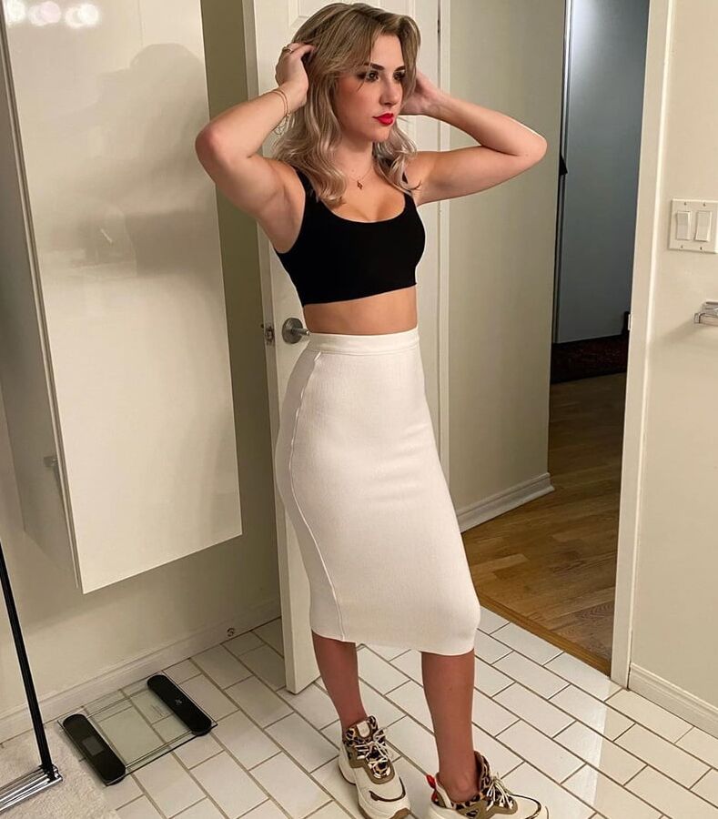 Mikhaila Peterson