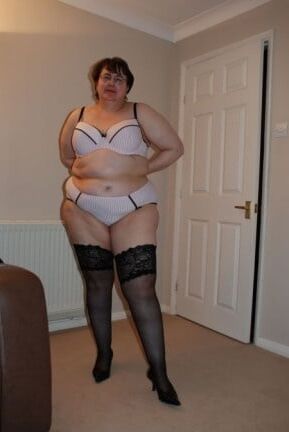 Mature bras an panties for suzannefuck