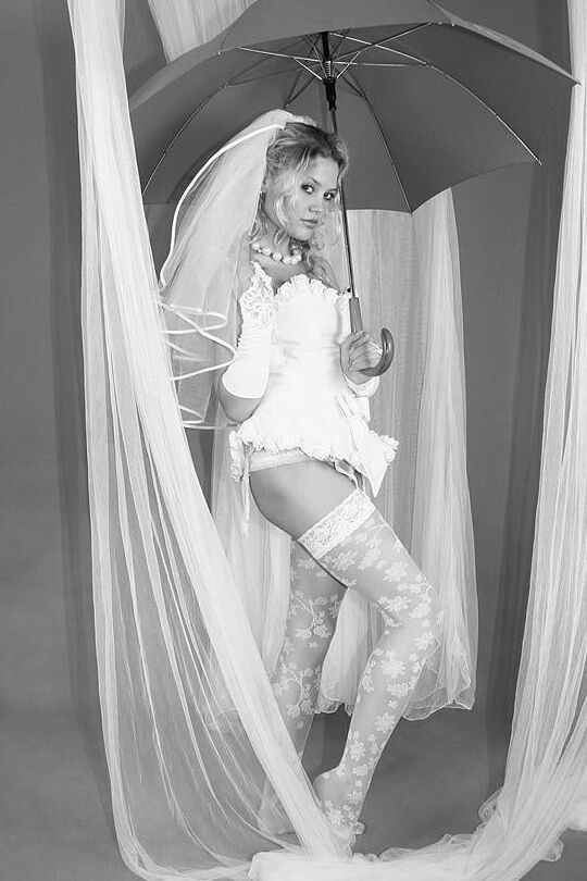 sexy brides