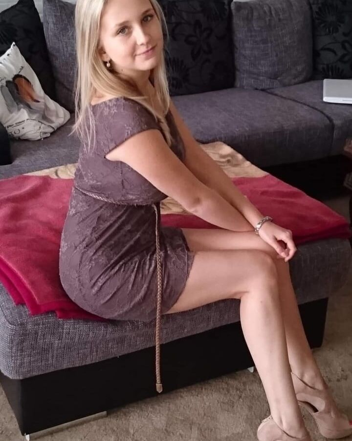 NICE WHORE