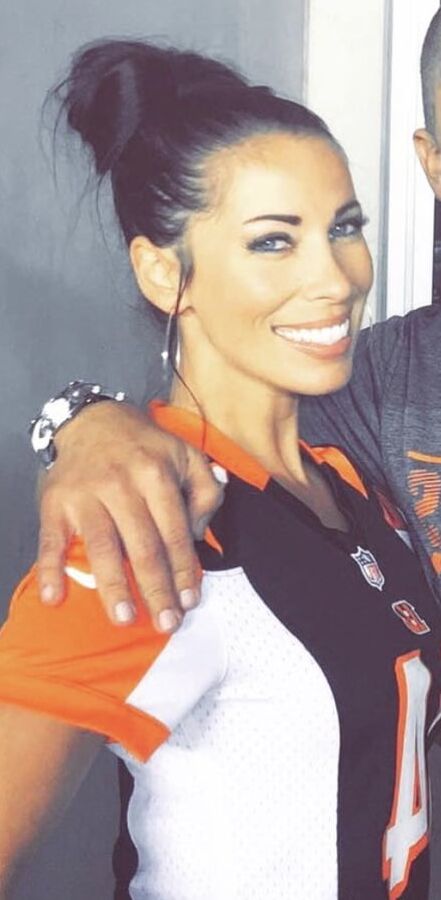 ICU Nurse From Ohio