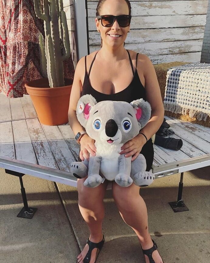 I wonder who bred her.