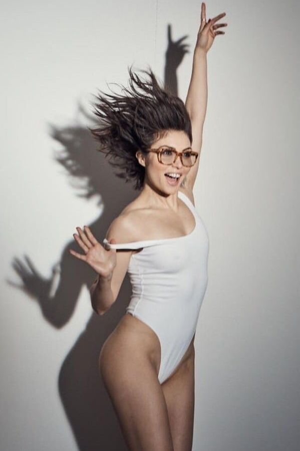 Daniella Pineda