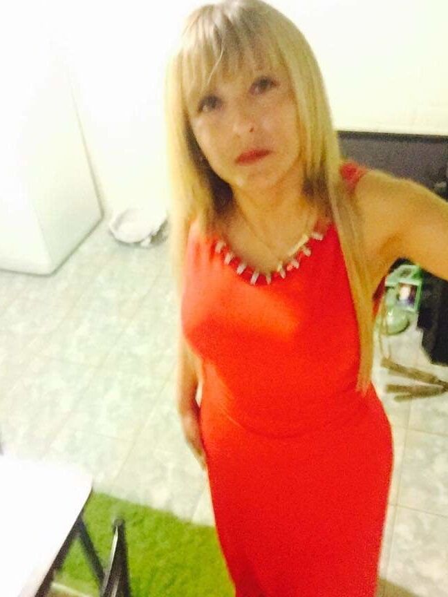 Ely rica milf