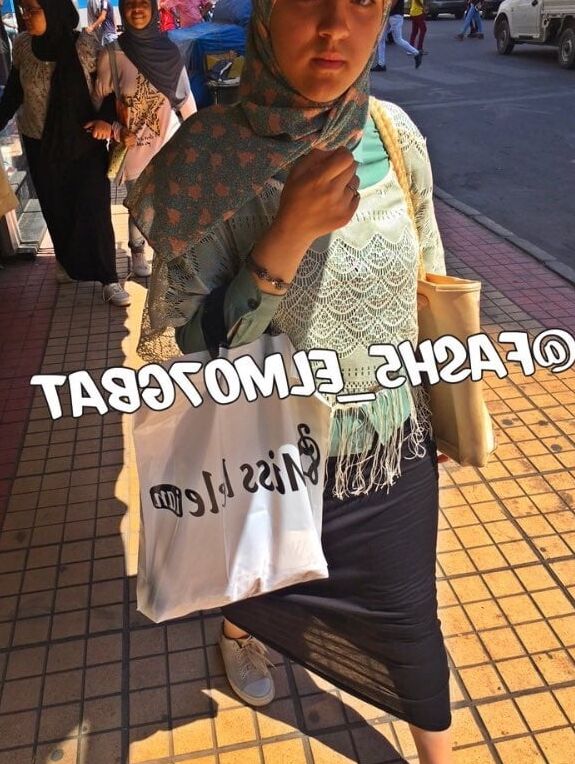 tasweer share
