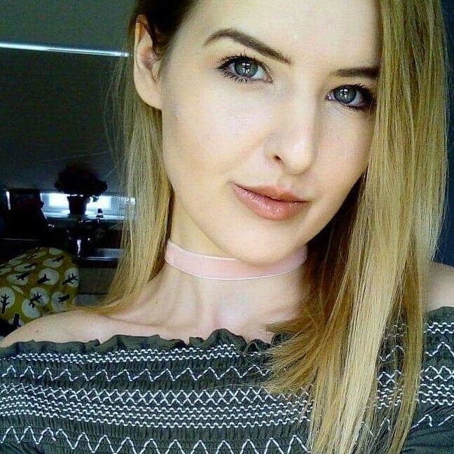 Sweet girl - online dating