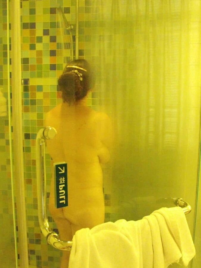 chinese wife