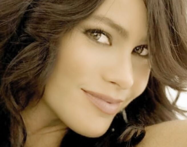 CELEBEAUTY ... SOPHIA VERGARA