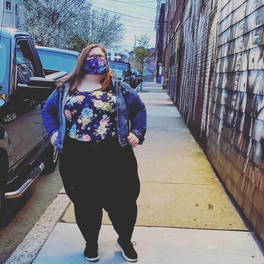 Hoodyman SSBBW . Wickr id hoodymanssbbw .