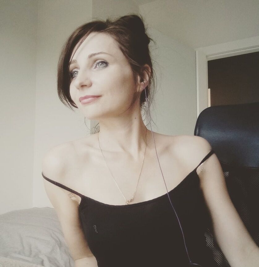 Eastern European sluts I want to fuck- do you, too?
