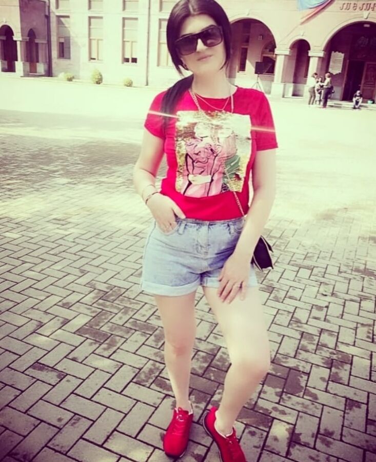 Armenian Chick in Russia Tehmine