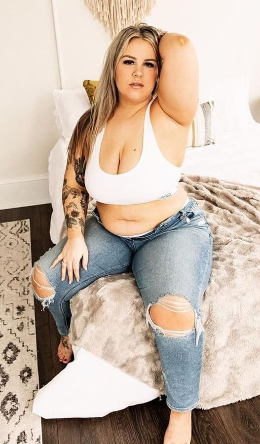 Bbw clothes on