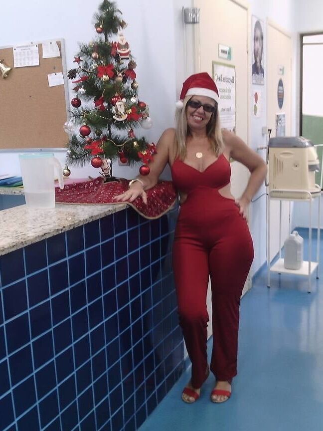SDRUWS - BRAZILIAN AMATEUR HOT GRANNY WITH UGLY FACE