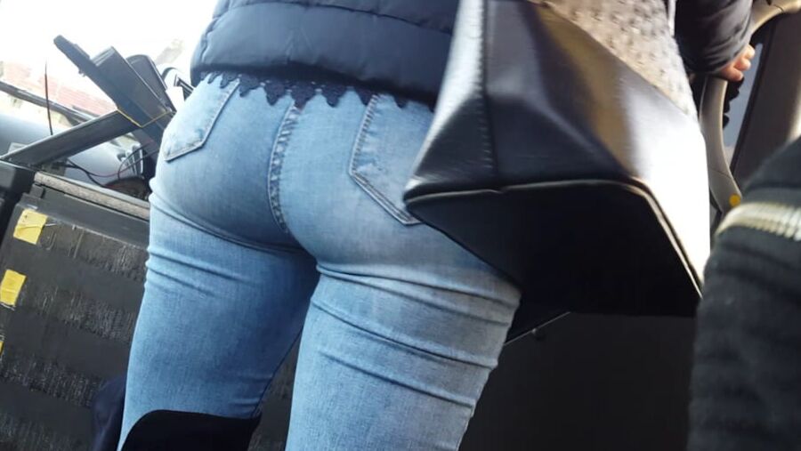 Serbian milf mom beautiful jeans ass in bus