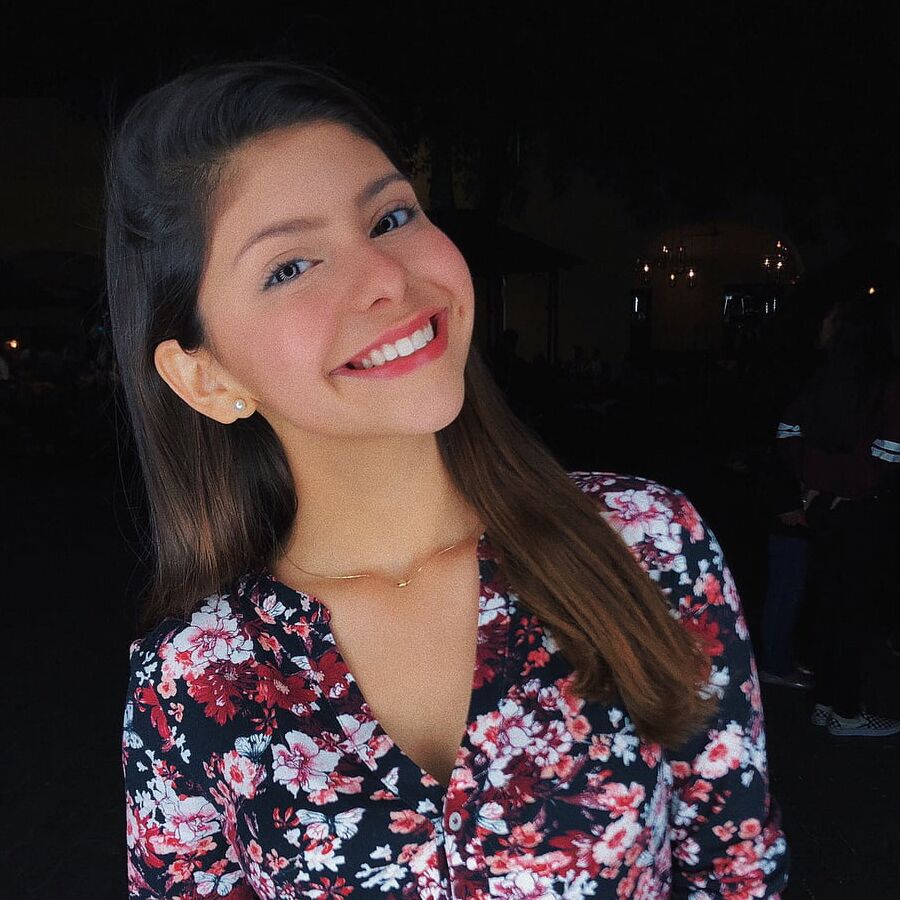 Jovencita Mexicana Muneca desarrollo buen culo