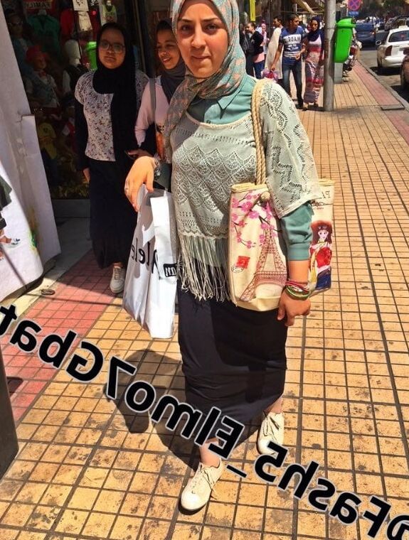 tasweer share