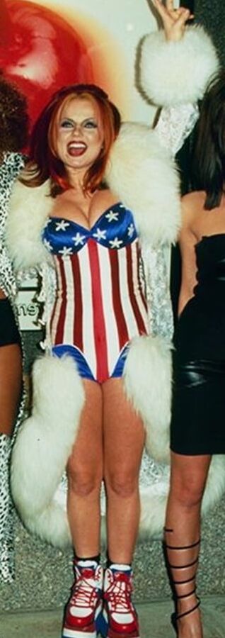 GERI HALLIWELL WEARING BODYSUIT AT MTV VMA