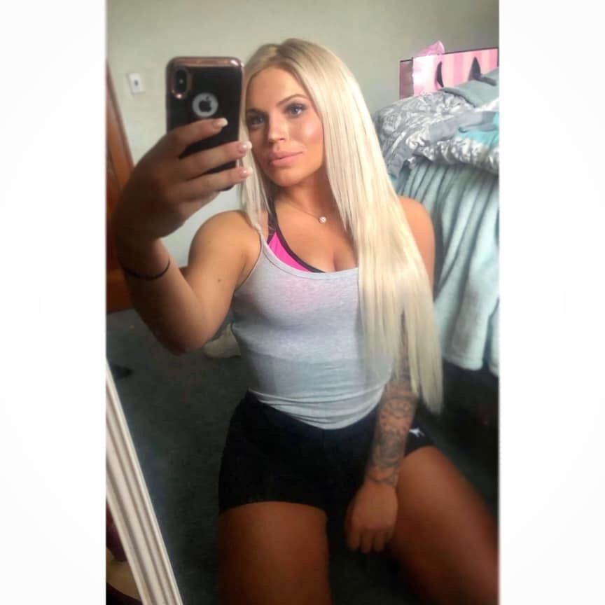 Gorgeous Blonde Bombshell