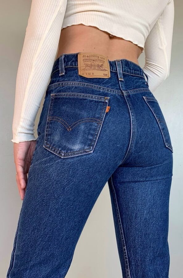 Levis orange tab