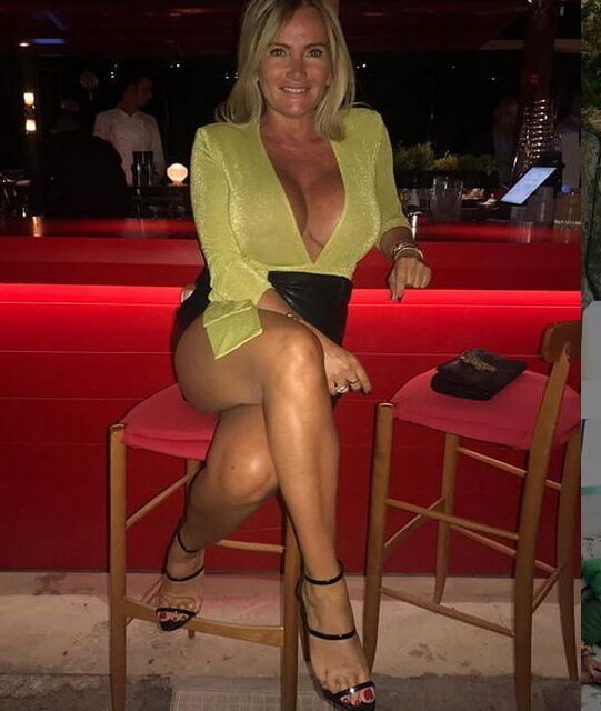 Smokeshow MILFS Pt.