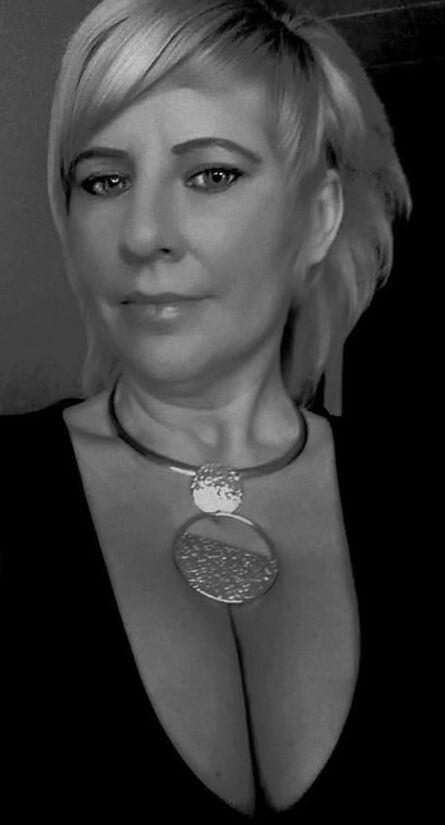 Hungarian MILF Bea