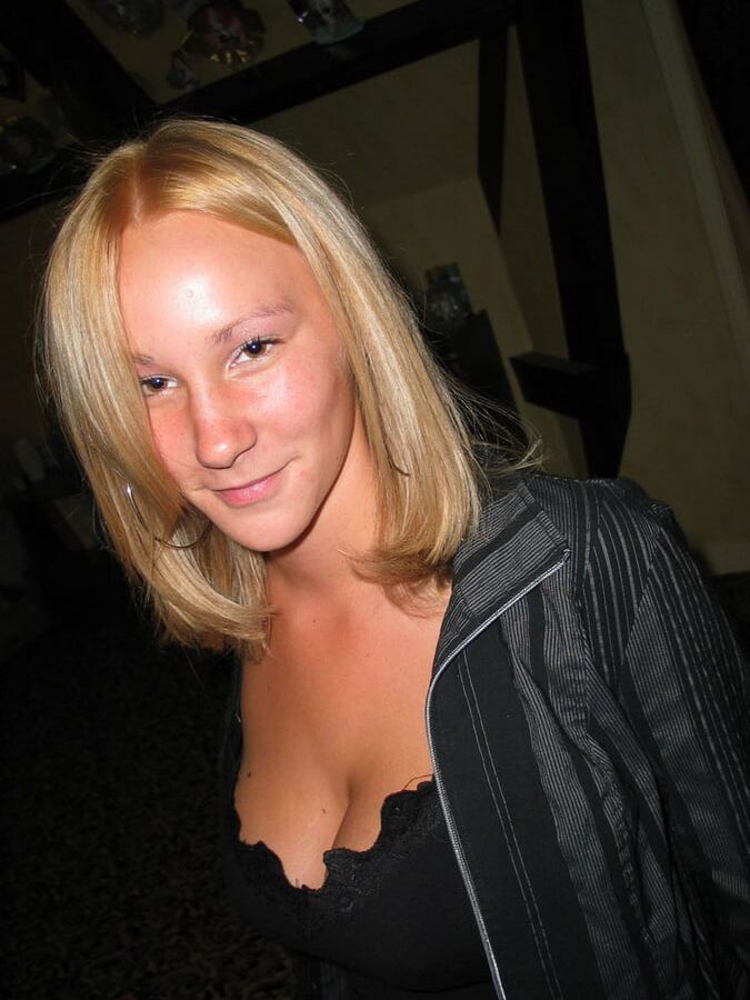 Julie Exposed Slut, Pute un jour, Pute toujours !!