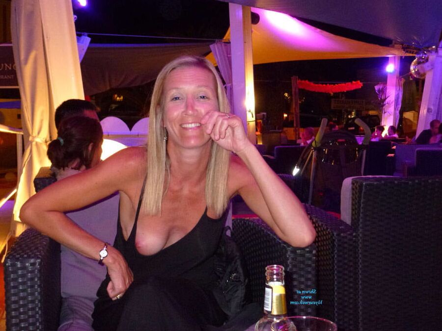 Wife flash