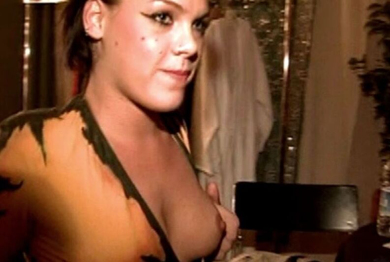 Celebrity Sluts- Please Friend Me.