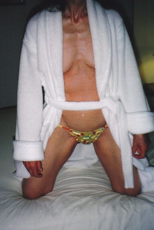 A selection of "Moms in bathrobes"