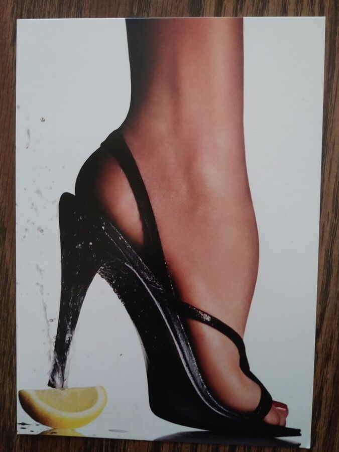 SEXY WIVES WEAR SEXY SHOES NYLONS AND FUCK
