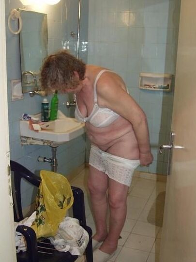 Mature Mums