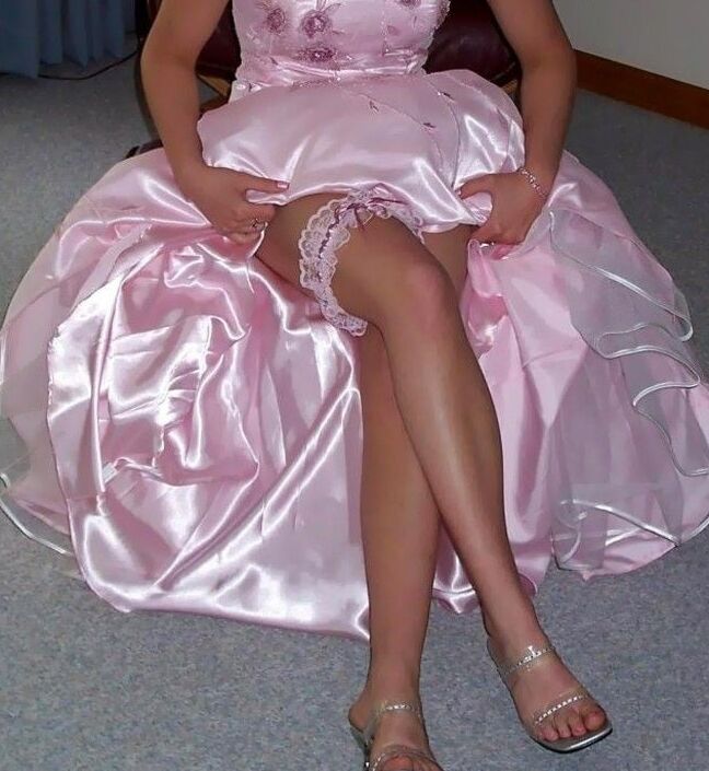 Silky wedding bride gowns &amp; dresses