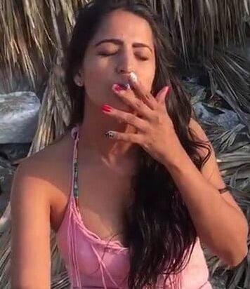 Hot Latina whore Kelly Cuesta