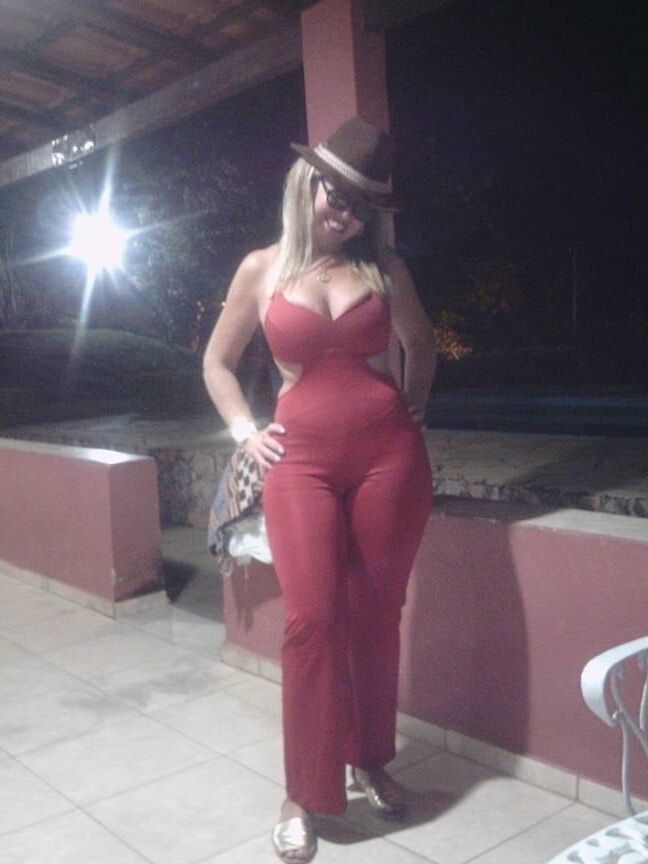 SDRUWS - BRAZILIAN AMATEUR HOT GRANNY WITH UGLY FACE