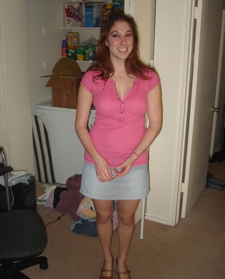Sexy MILF slut to enjoy and repost