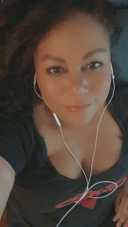 Mela lee (voice actress)