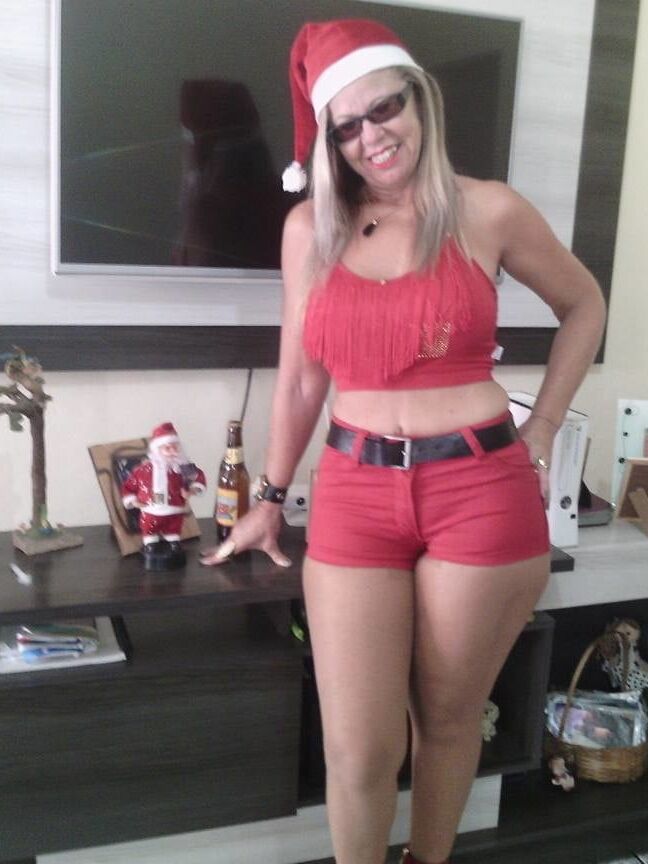 SDRUWS - BRAZILIAN AMATEUR HOT GRANNY WITH UGLY FACE
