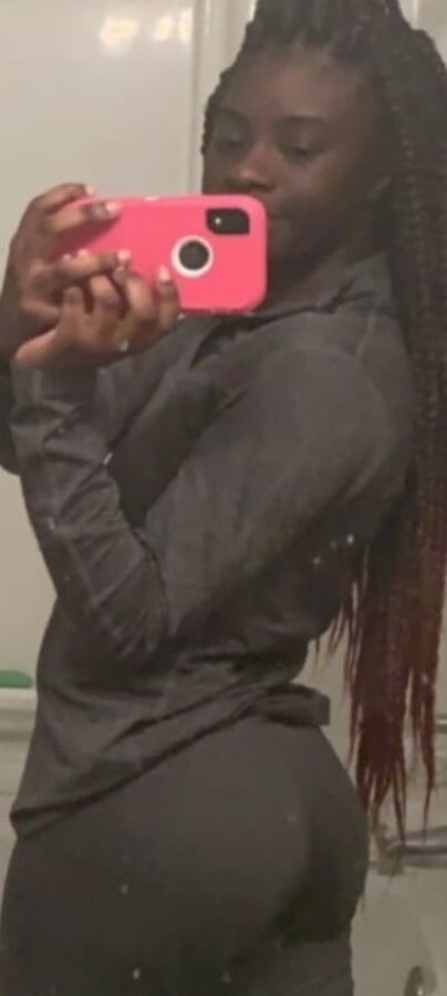 Sweet Young Ebony Pussy(-)