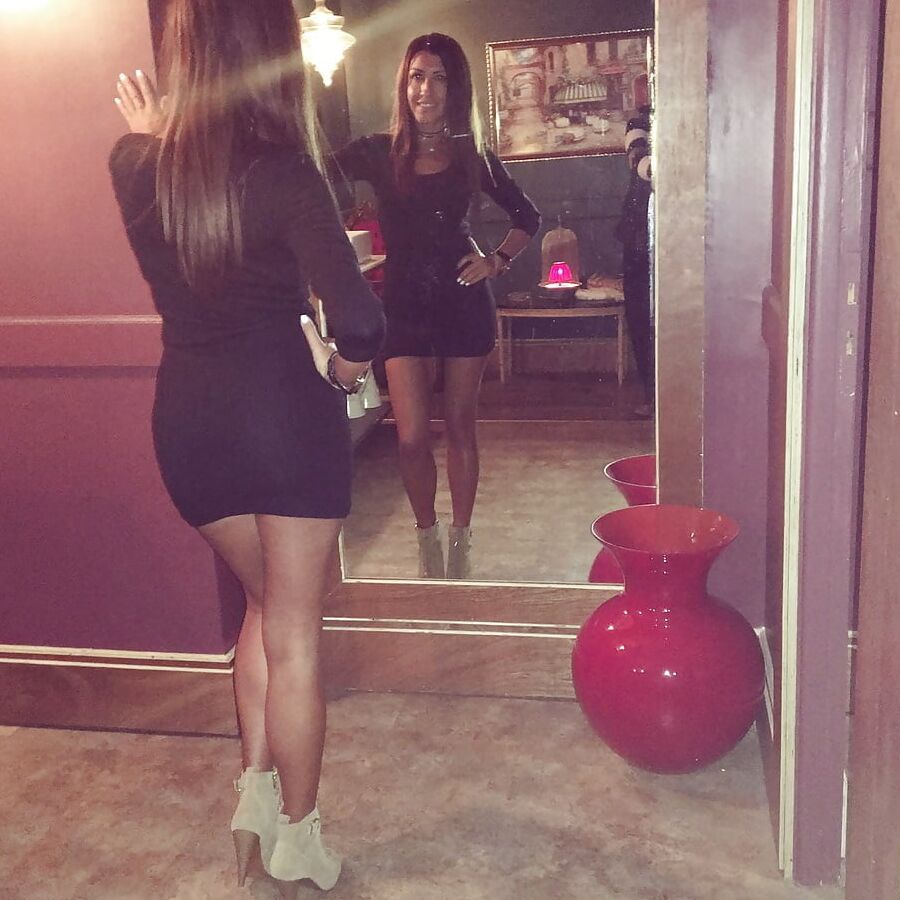 Greek Slut Kelly vol