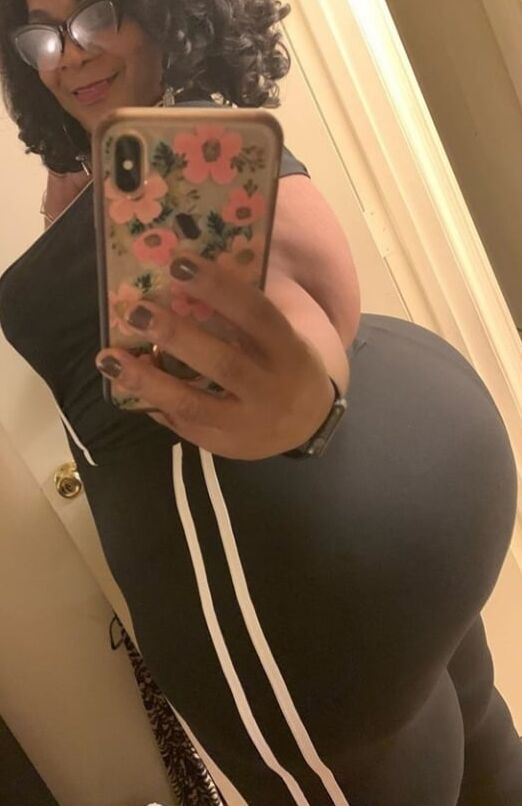 Fat mature mega booty bbw pear foxxie tee