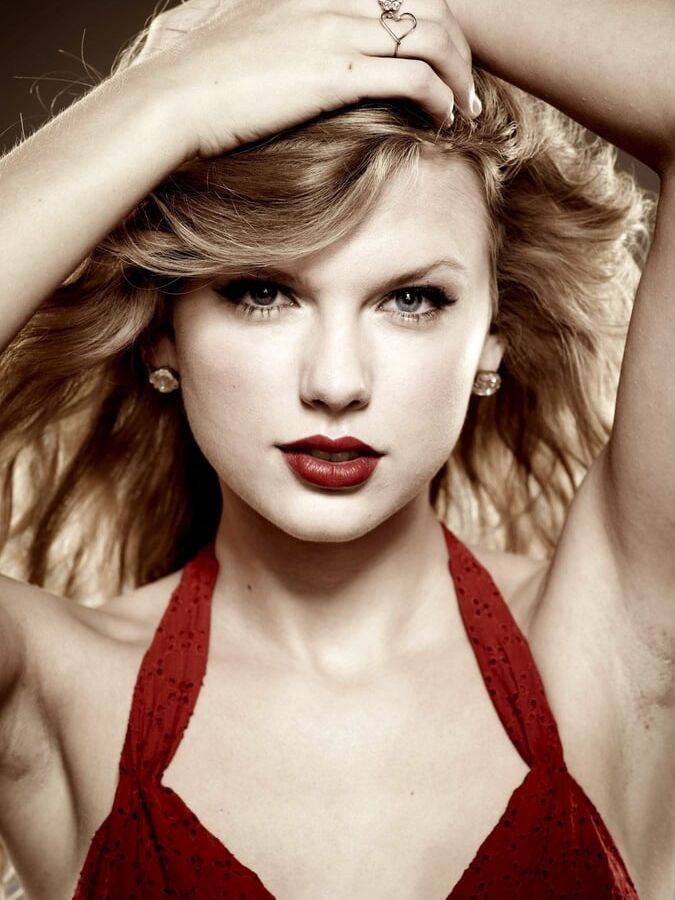 Taytay&;s armpits