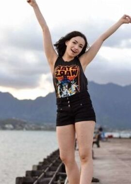 Jodelle Ferland so cute!