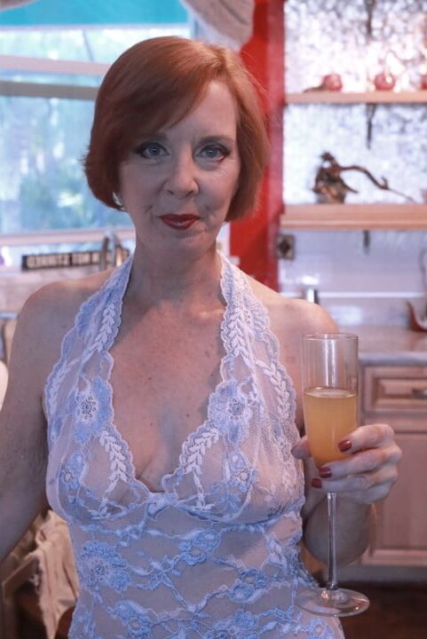 Sexy Milfs - Iforgot