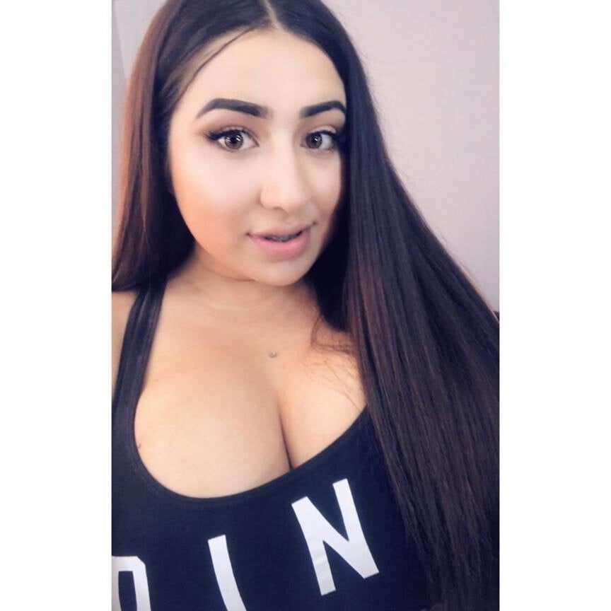 Young Giant Tits Mexican Girl Jazmin