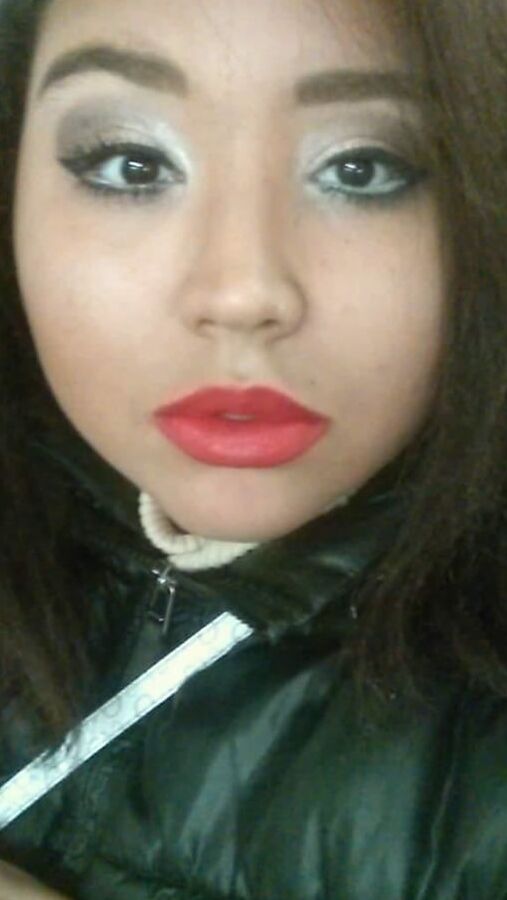 Pretty face chubby waist