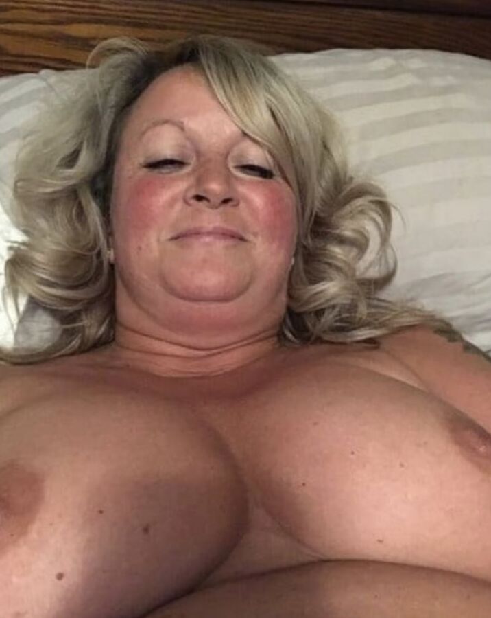 Georgia Mom showing off the goods
