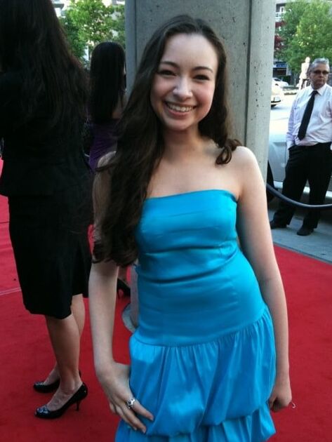 Jodelle Ferland so cute!