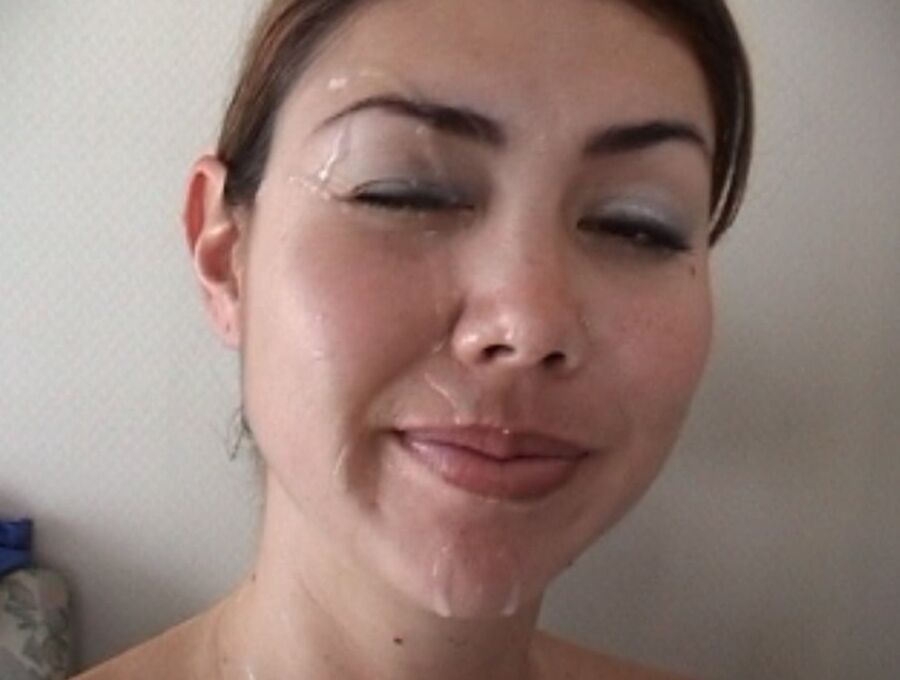 Perfect Asian Milf Loves Facials